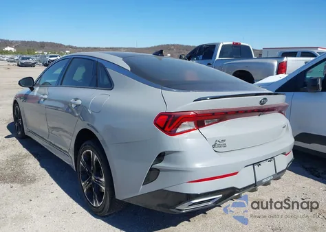 2021 Kia K5 Gt-Line z USA, uszkodzony, nr VIN 5XXG64J23MG009073